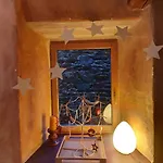 Eco-gite Panoramique Face Aux Volcans Avec Ateliers Couture Boheme En Option Vakantiehuis Champagnac-le-Vieux