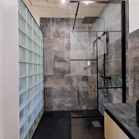 Дом отдыха Eco-gite Panoramique Face Aux Volcans Avec Ateliers Couture Boheme En Option